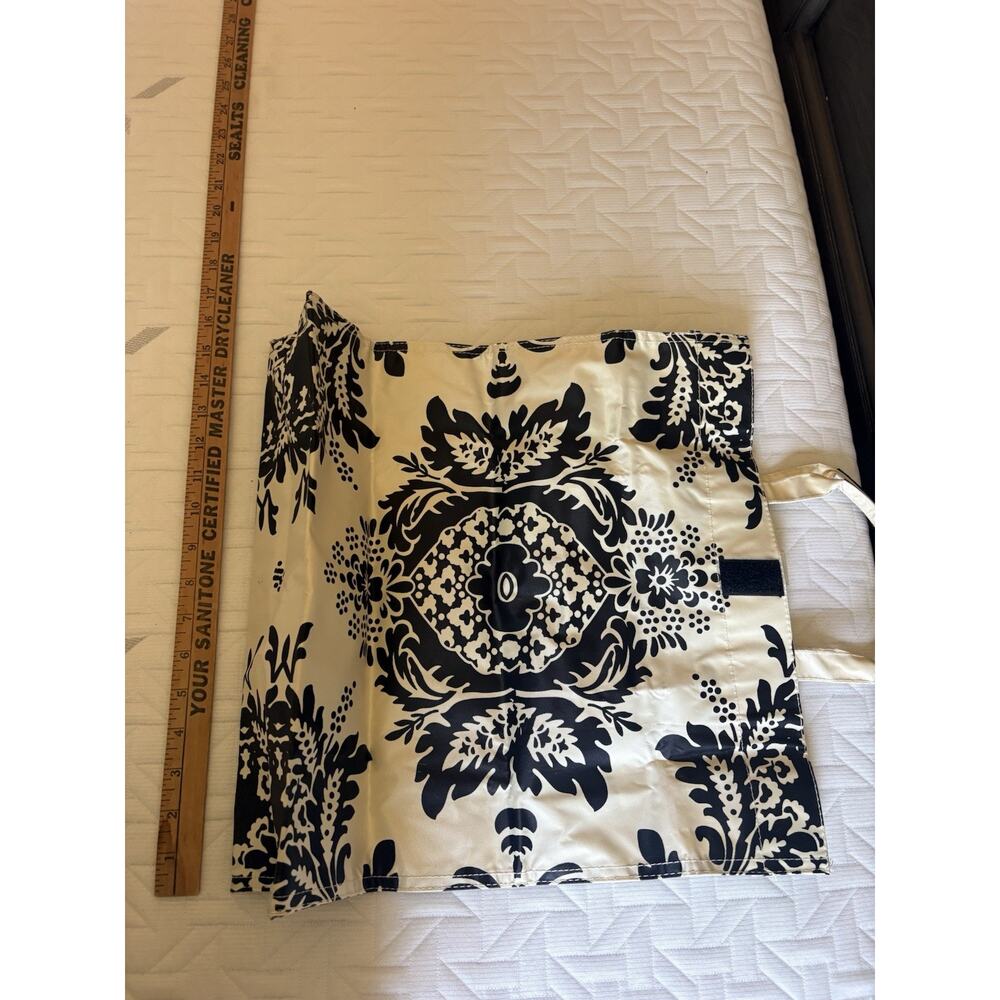 Murval Foldable City Tote Black White Damask Print Packable Travel Bag - Picture 12 of 13